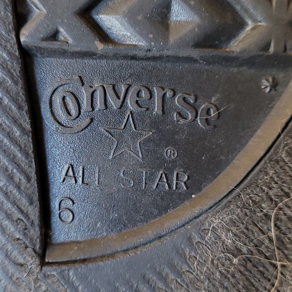 Converse High Tops - Picture 10 of 10